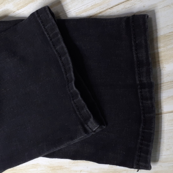 Signature by Levi Strauss Modern Skinny Faded Black Size 10 Short Ankle Length - Picture 12 of 16